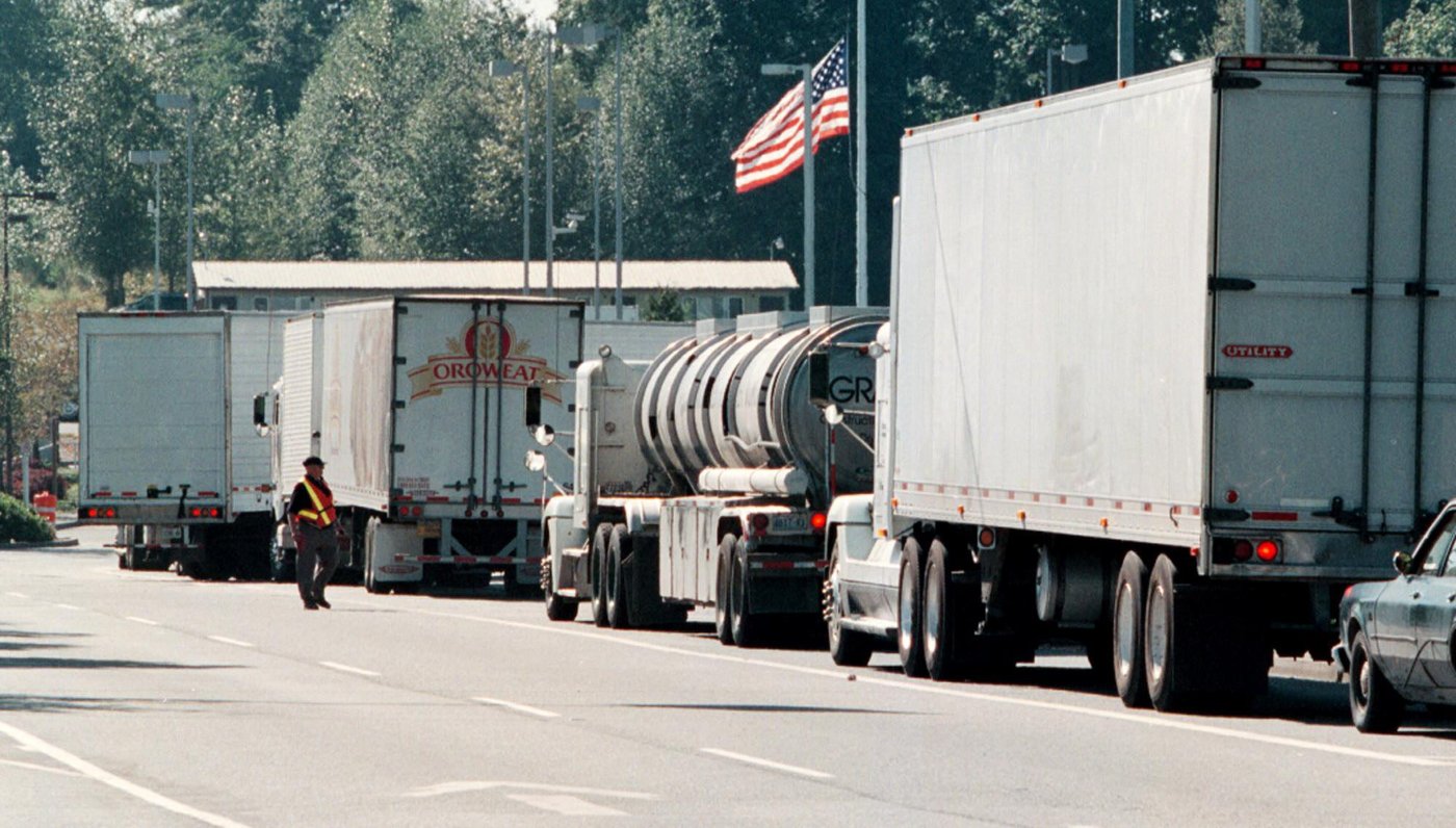 Trucker caught at B.C. border crossing smuggling bricks of opium from U.S.: CBSA | iN420 Trucker caught at B.C. border crossing smuggling bricks of opium from U.S.: CBSA | iN420