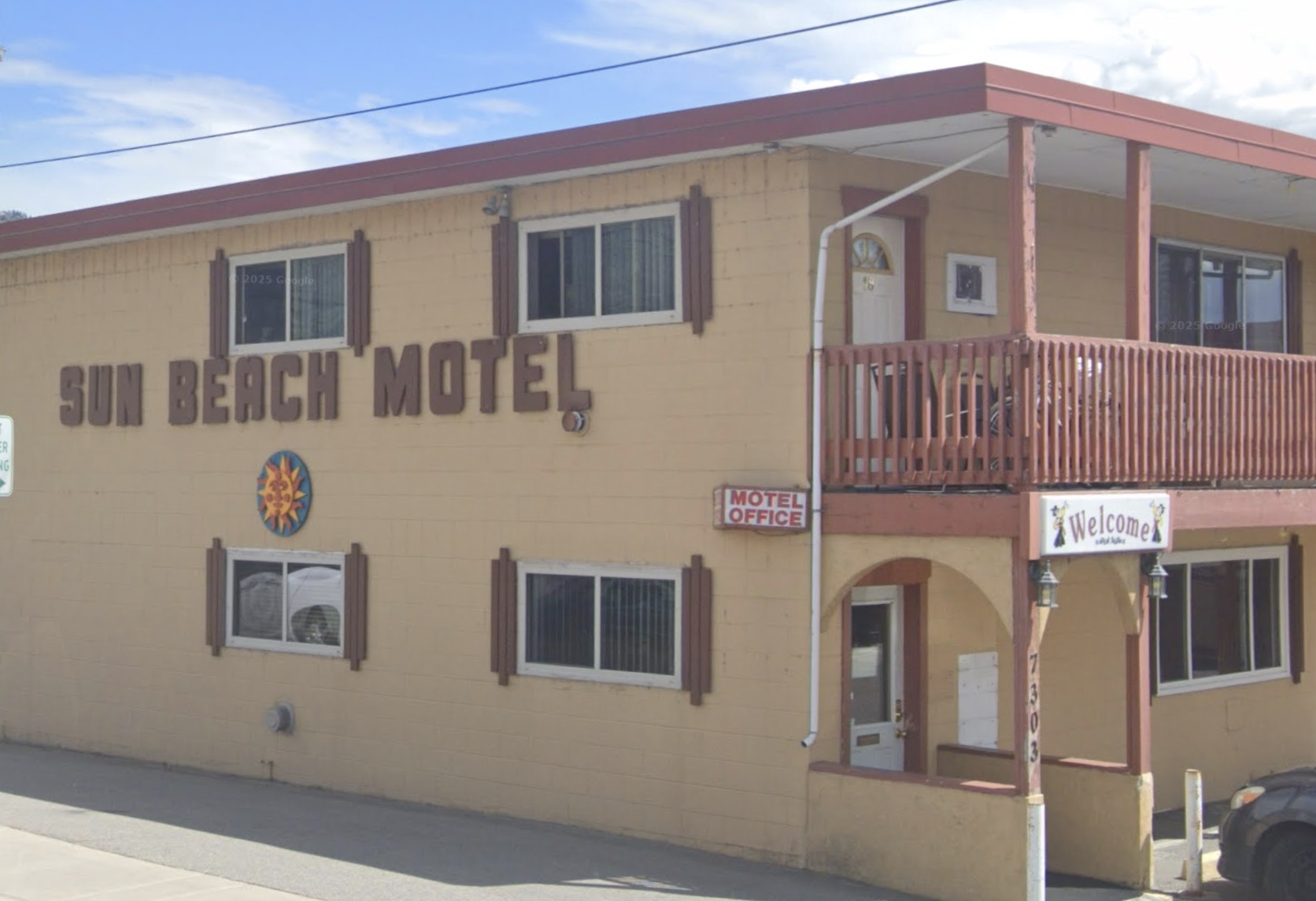 Osoyoos motel fined $5,000 for evicting guest who left a roach in an ashtray | iN420 Osoyoos motel fined $5,000 for evicting guest who left a roach in an ashtray | iN420