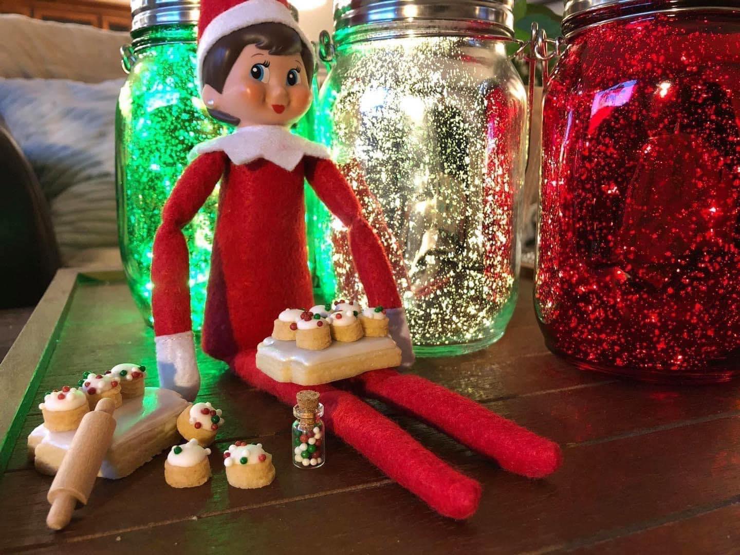 iN PHOTOS: Cheeky Christmas elves up to mischief in Kamloops, Okanagan | iNhome iN PHOTOS: Cheeky Christmas elves up to mischief in Kamloops, Okanagan | iNhome