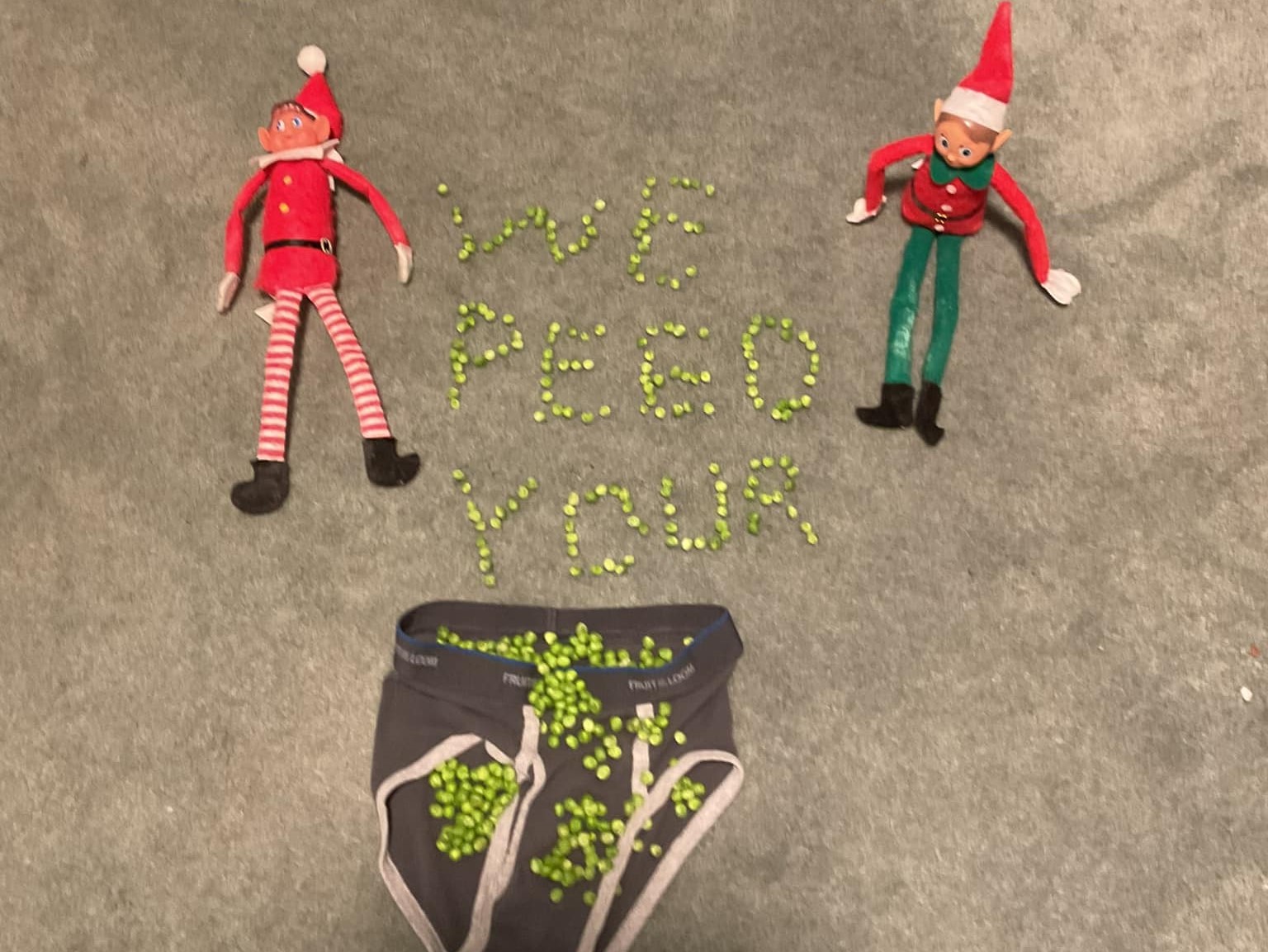iN PHOTOS: Cheeky Christmas elves up to mischief in Kamloops, Okanagan | iNhome iN PHOTOS: Cheeky Christmas elves up to mischief in Kamloops, Okanagan | iNhome