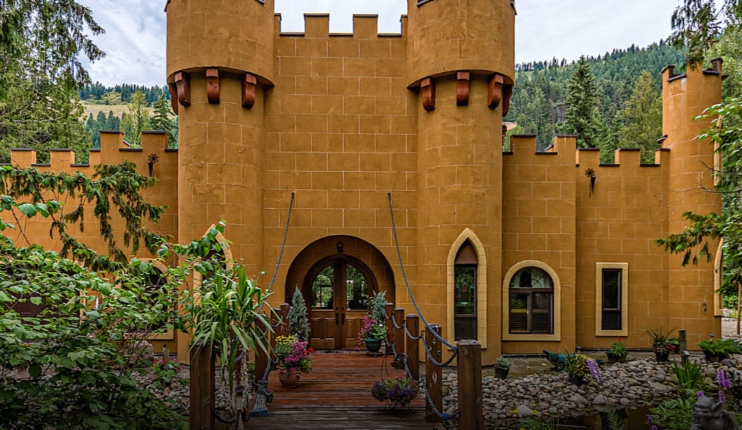 iN PHOTOS: This North Okanagan castle could be yours for a royal price of $3.45M | iNhome