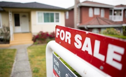 Vancouver home sales down 40% from last year, nearly 1% since July: board | iNhome