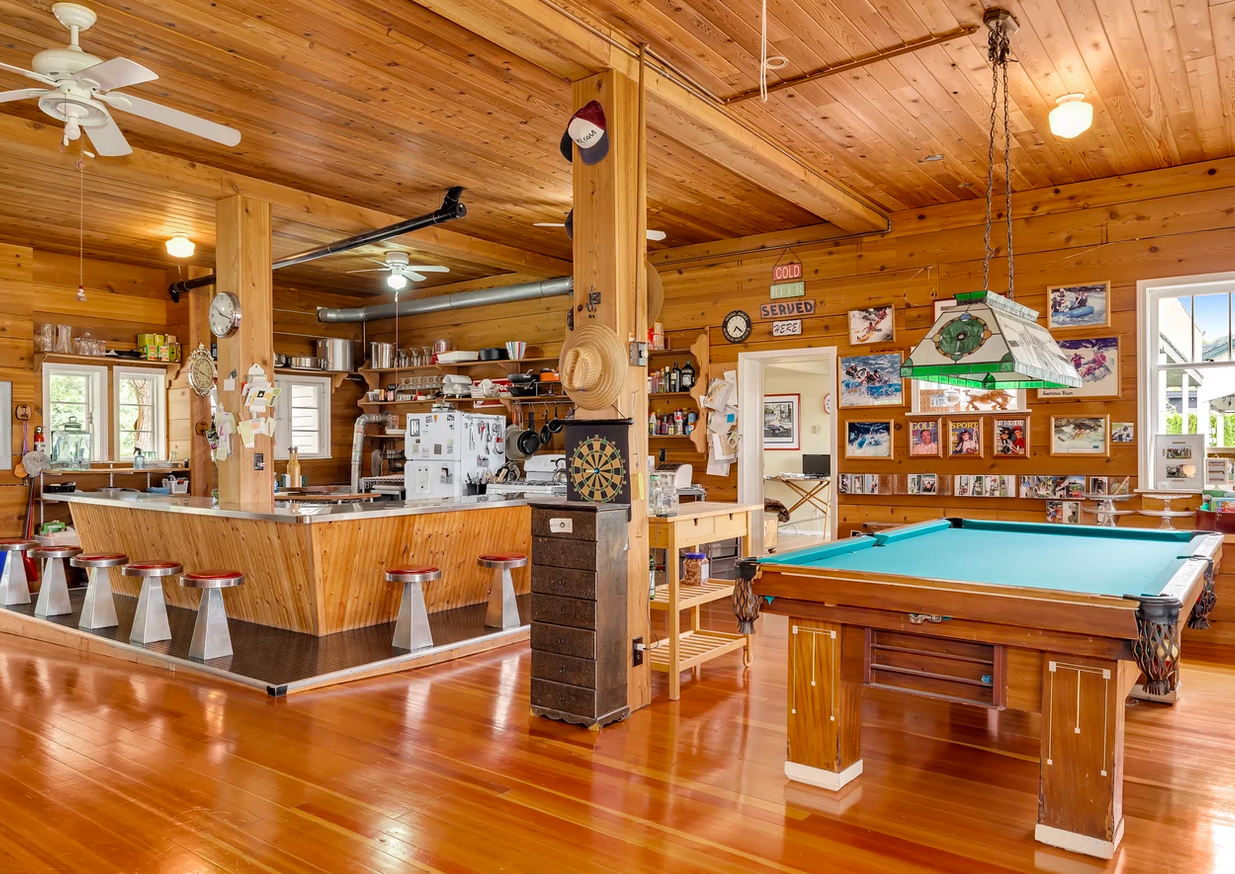 iN PHOTOS: This Lake Country summer home is on sale for almost $18 million | iNhome