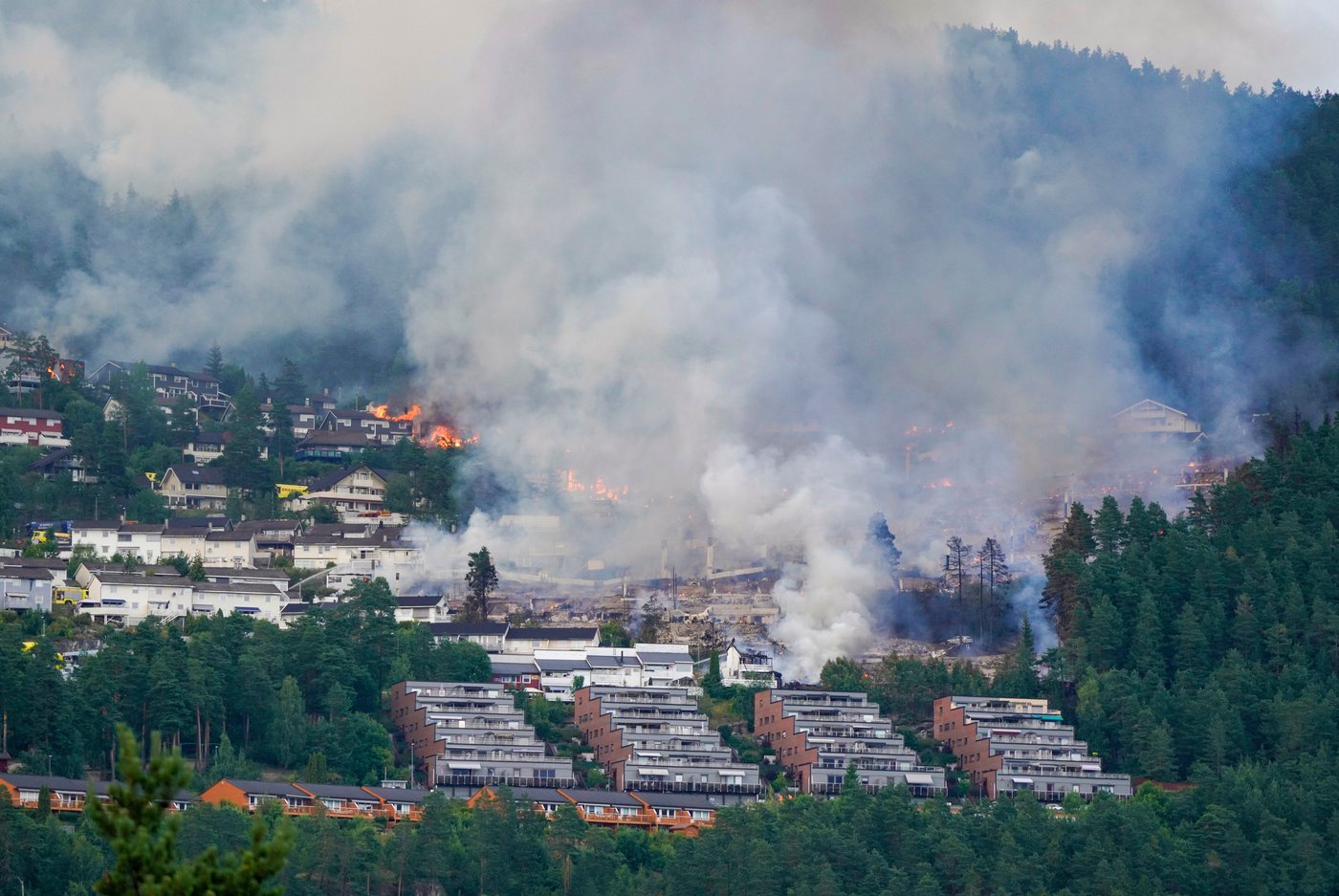 Massive fire becomes Norway's largest in modern times after destroying more than 100 homes | iNhome