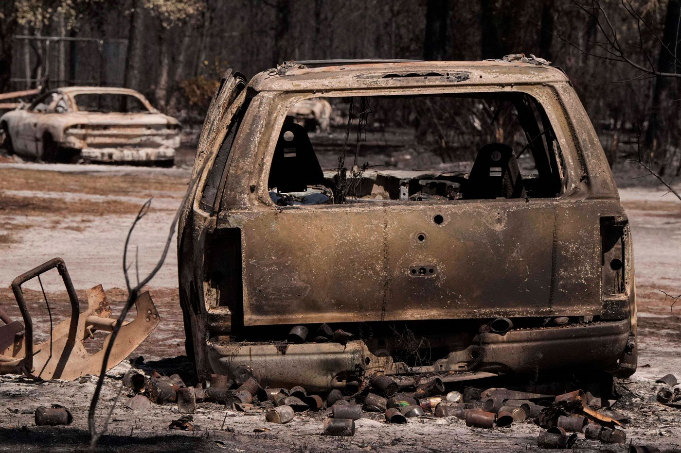 Debris from Hurricane Helene is helping fuel Georgia's wildfires | iNhome Debris from Hurricane Helene is helping fuel Georgia's wildfires | iNhome