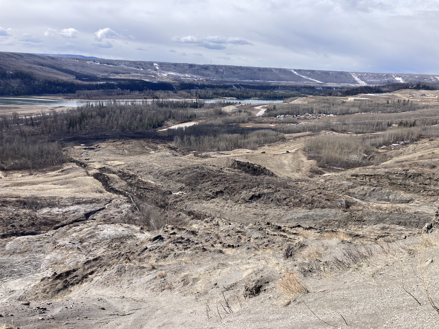 MLA raises buyouts as option for post-landslide future of Old Fort, B.C. | iNhome MLA raises buyouts as option for post-landslide future of Old Fort, B.C. | iNhome