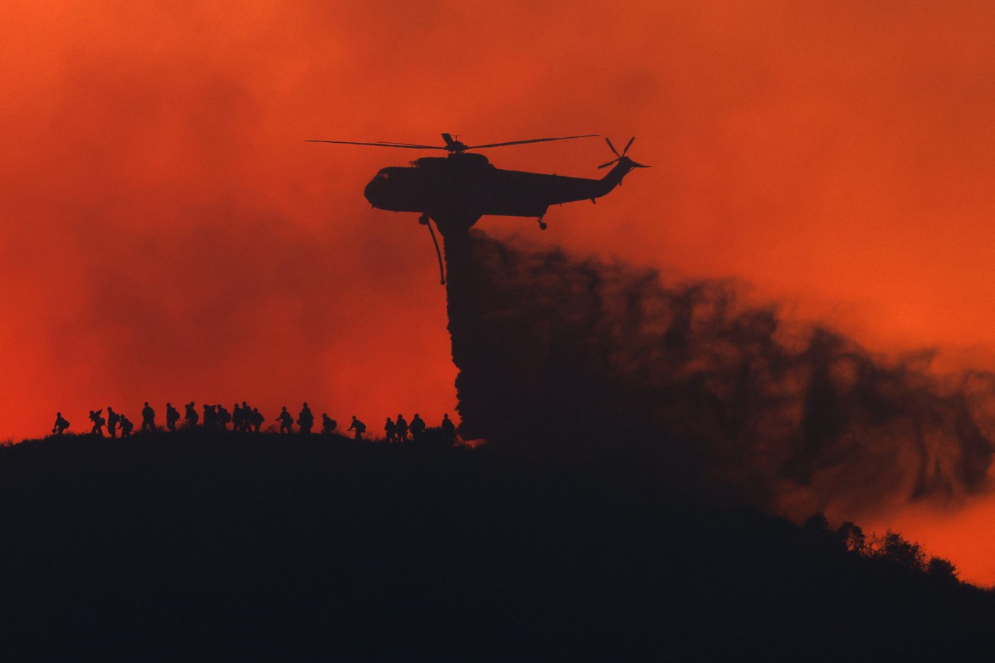More than 17,000 under evacuation orders as Southern California wildfire threatens homes | iNhome More than 17,000 under evacuation orders as Southern California wildfire threatens homes | iNhome