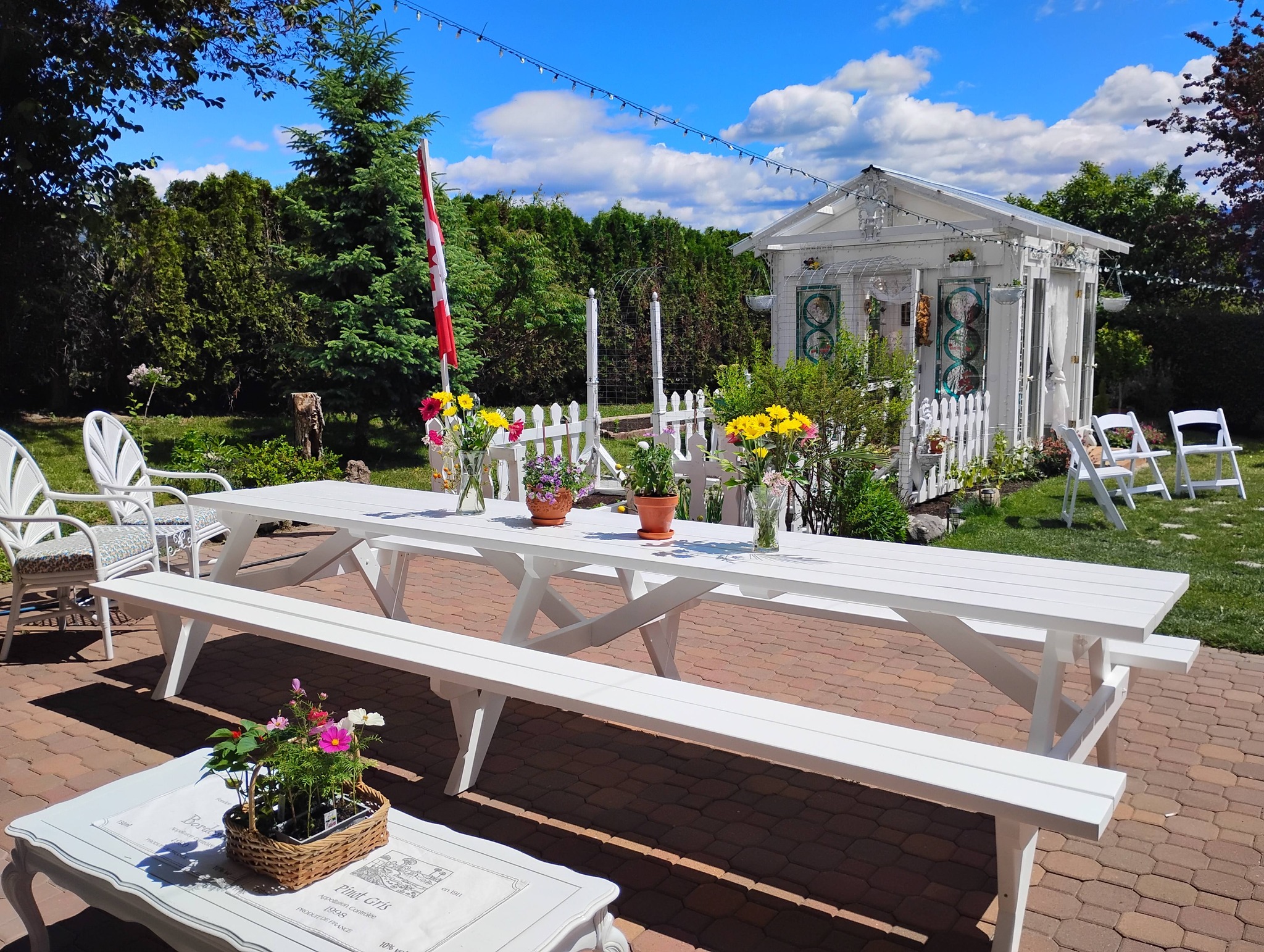 iN PHOTOS: Gardeners create beautiful backyard oases in Kamloops, Okanagan | iNhome iN PHOTOS: Gardeners create beautiful backyard oases in Kamloops, Okanagan | iNhome