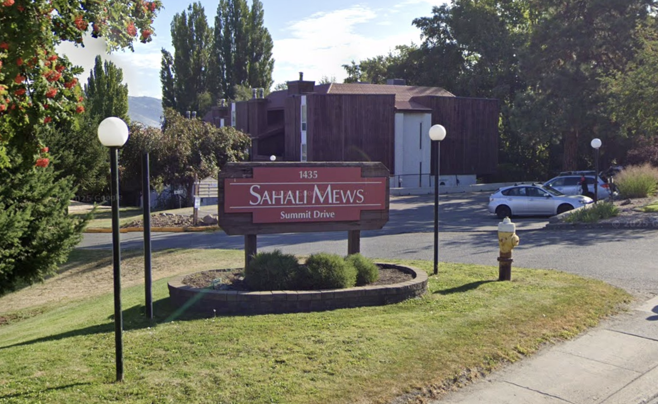 Kamloops condo owner fights back after strata orders enclosed balcony removed | iNFOnews.ca Kamloops condo owner fights back after strata orders enclosed balcony removed | iNFOnews.ca