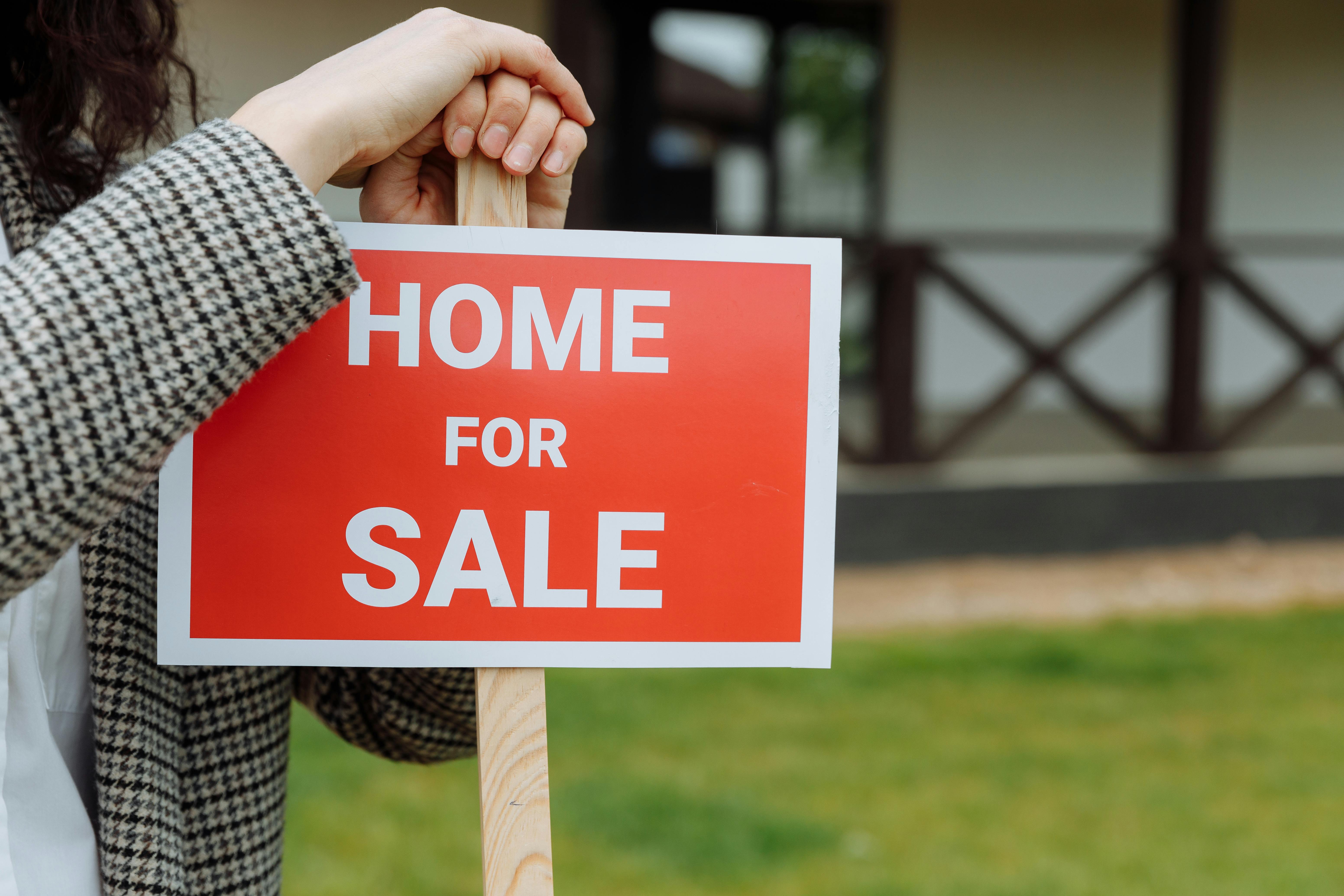 Okanagan real estate sales up, but prices dip | iNFOnews.ca