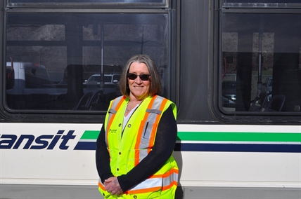 Transit drivers unsung heroes during massive West Kelowna wildfire evacuations | iNwheels