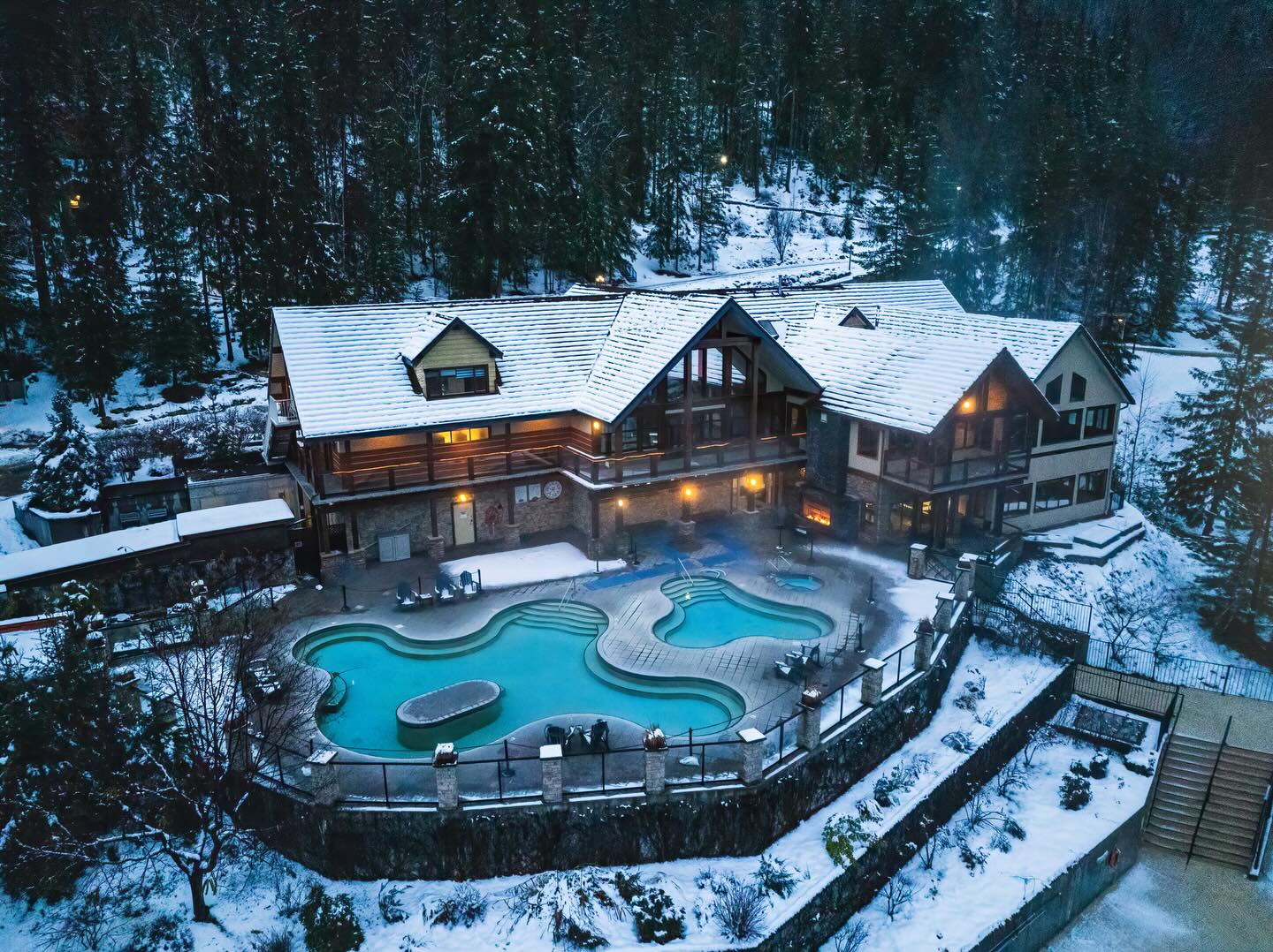 iN PHOTOS: Day trips to steamy hot springs from Kamloops, Kelowna   | iNFOnews.ca