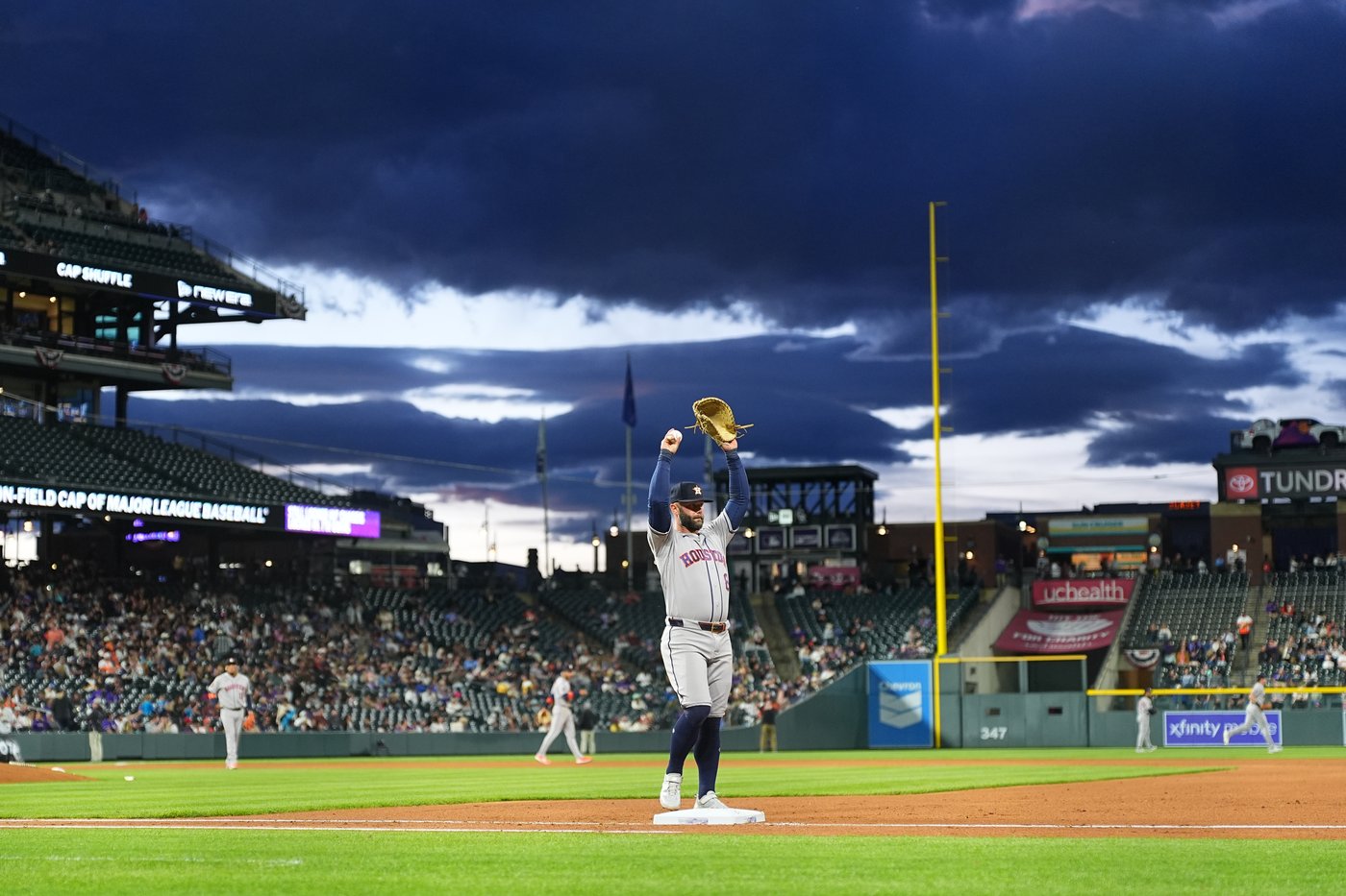 Drone violations of restricted airspace at Colorado Rockies games prompt warning from authorities | iNwheels Drone violations of restricted airspace at Colorado Rockies games prompt warning from authorities | iNwheels