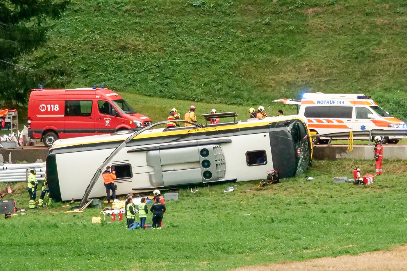 Police say 5 dead, 40 injured in tour bus crash in eastern Switzerland | iNwheels Police say 5 dead, 40 injured in tour bus crash in eastern Switzerland | iNwheels