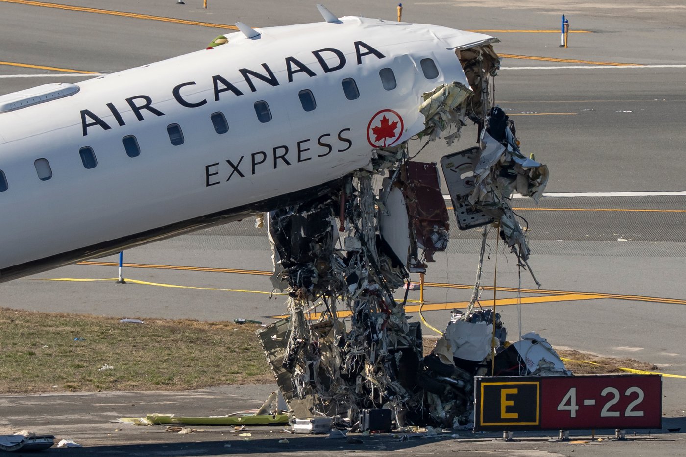 Timeline: Safety board releases final minutes of Air Canada collision at LaGuardia | iNwheels Timeline: Safety board releases final minutes of Air Canada collision at LaGuardia | iNwheels