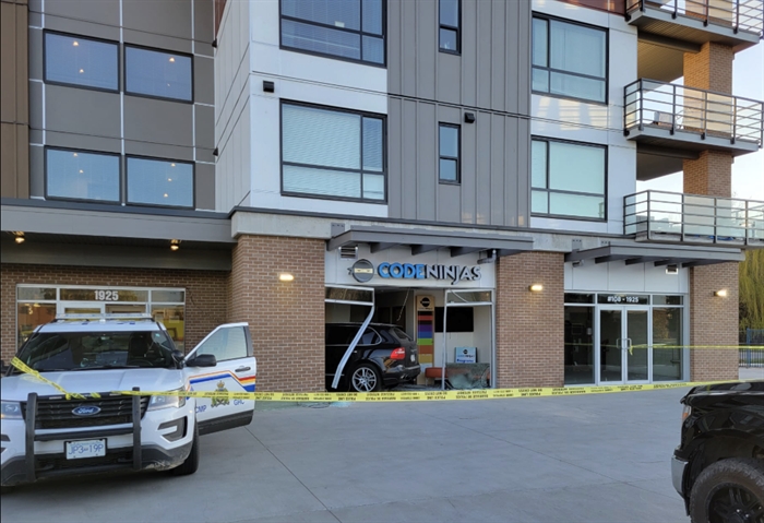 Kelowna Porsche driver deliberately hit pedestrian, then smashed into business | iNwheels Kelowna Porsche driver deliberately hit pedestrian, then smashed into business | iNwheels
