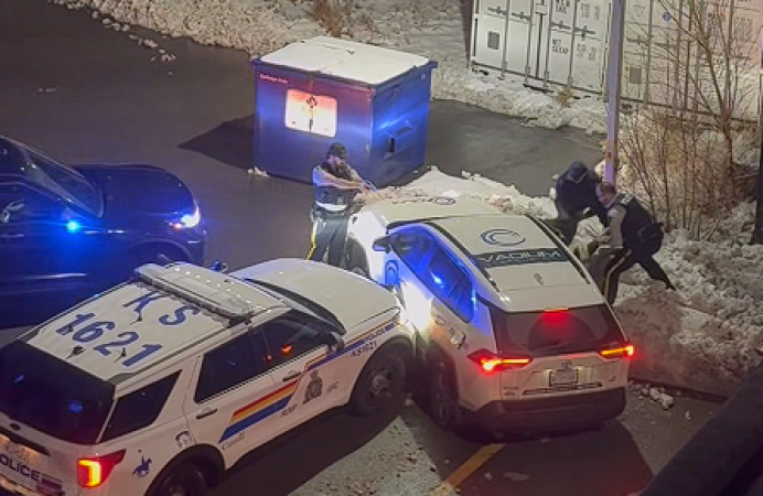 Drivers in stolen security vehicle nabbed in Kamloops | iNwheels