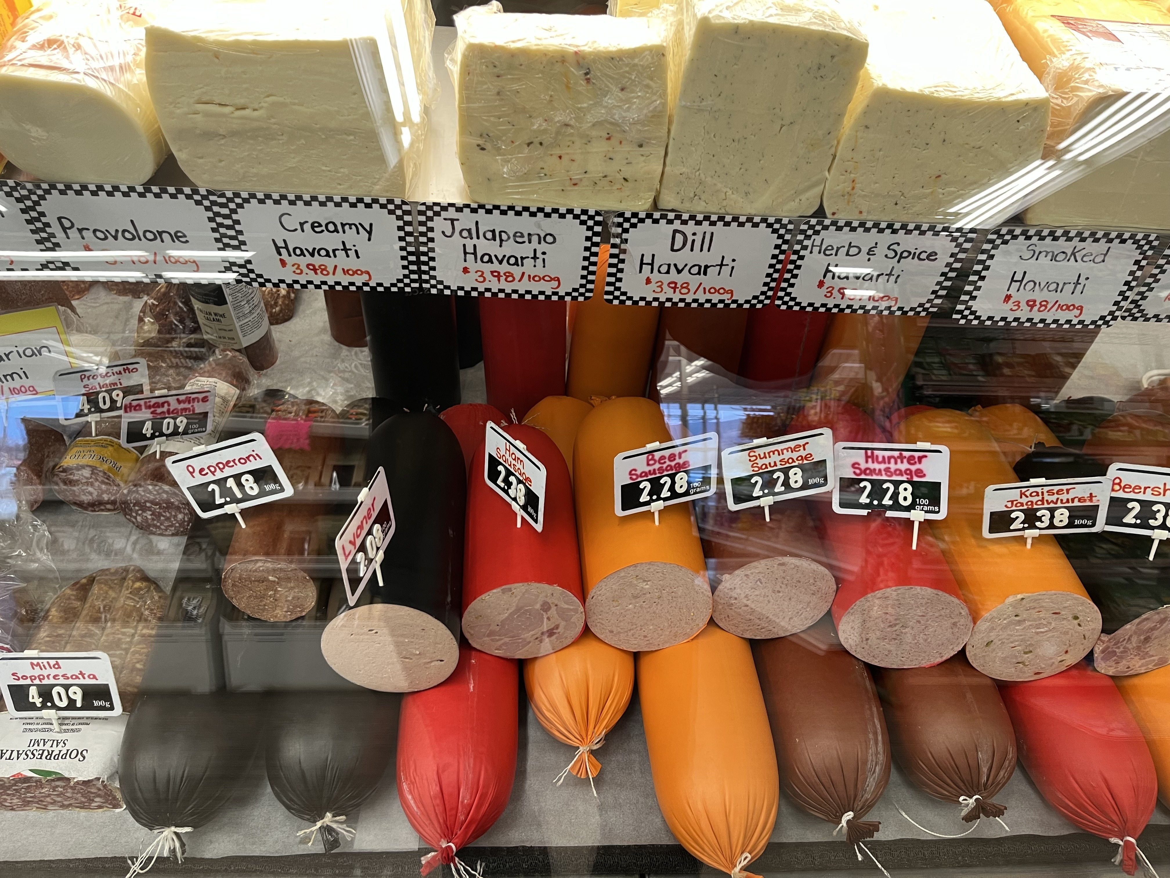 iN PHOTOS: Kamloops deli making authentic European sausage for more than four decades | iNwine iN PHOTOS: Kamloops deli making authentic European sausage for more than four decades | iNwine