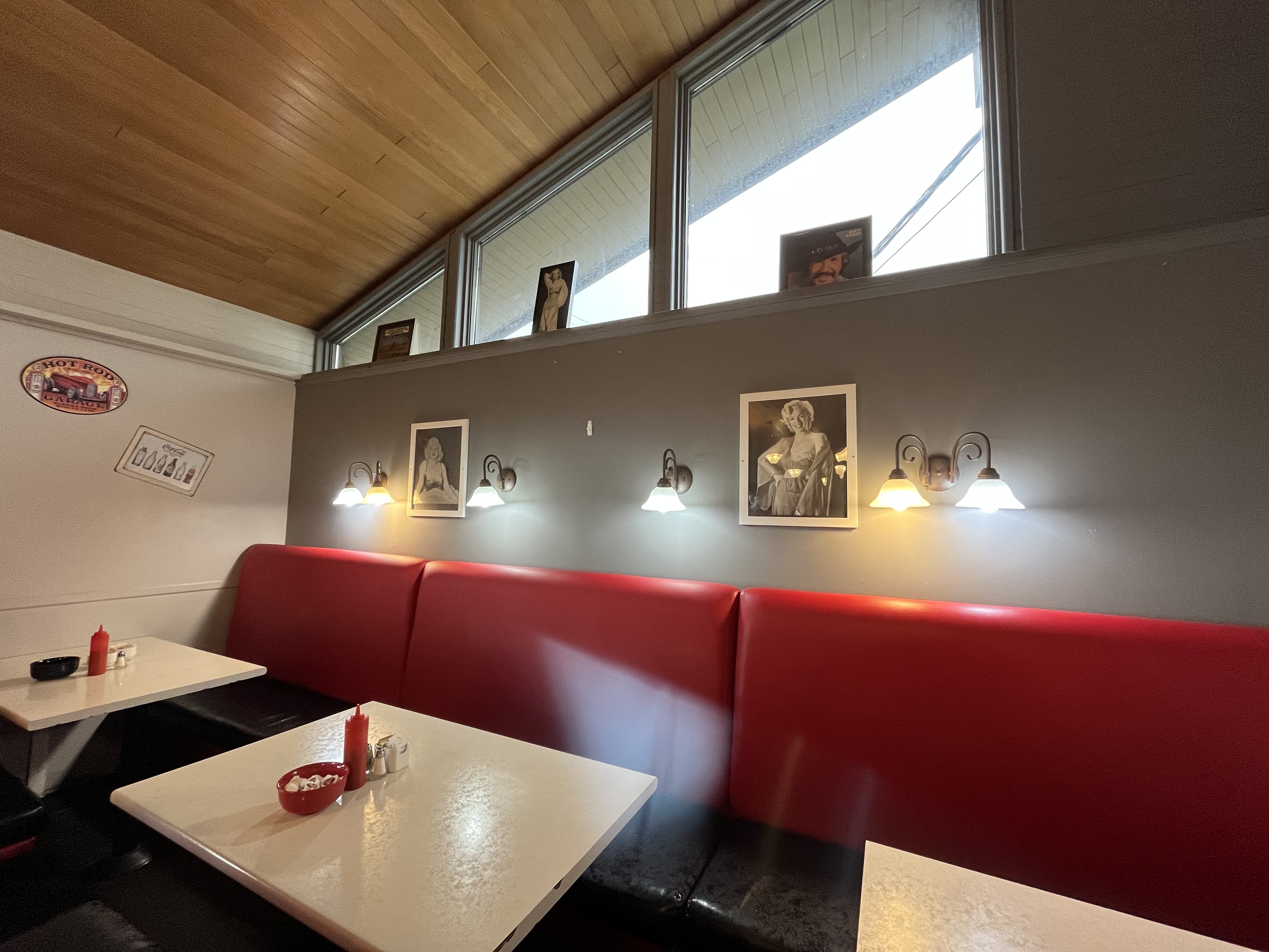 ‘We treat everyone like family’: Inside one of the oldest diners in Kamloops | iNwine ‘We treat everyone like family’: Inside one of the oldest diners in Kamloops | iNwine
