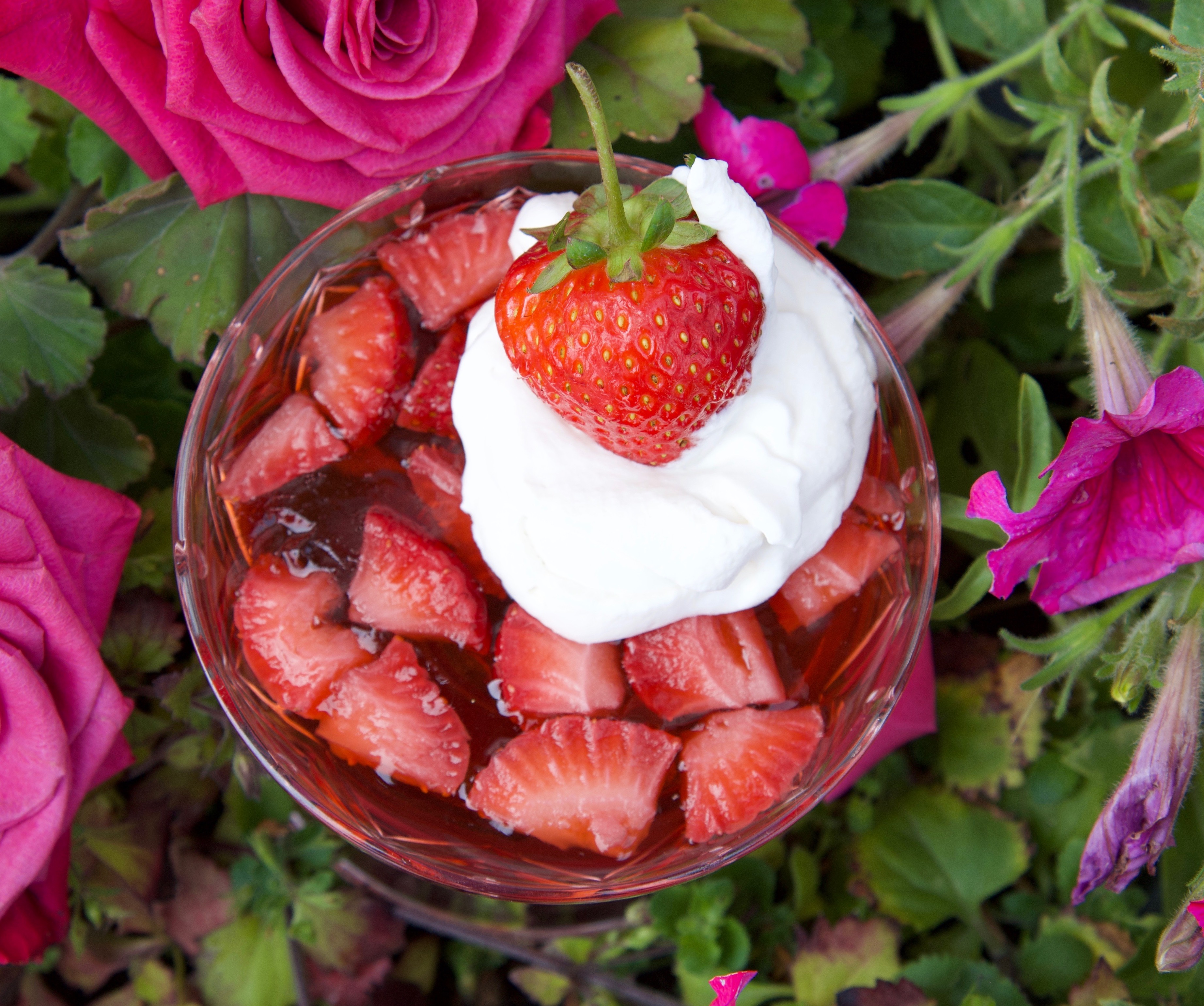 iN Season: Strawberries & Peonies | iNwine