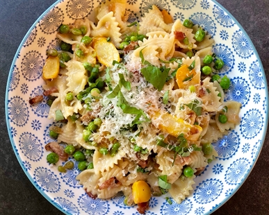 Sunday Night Super Supper Featuring: Peas | iNwine