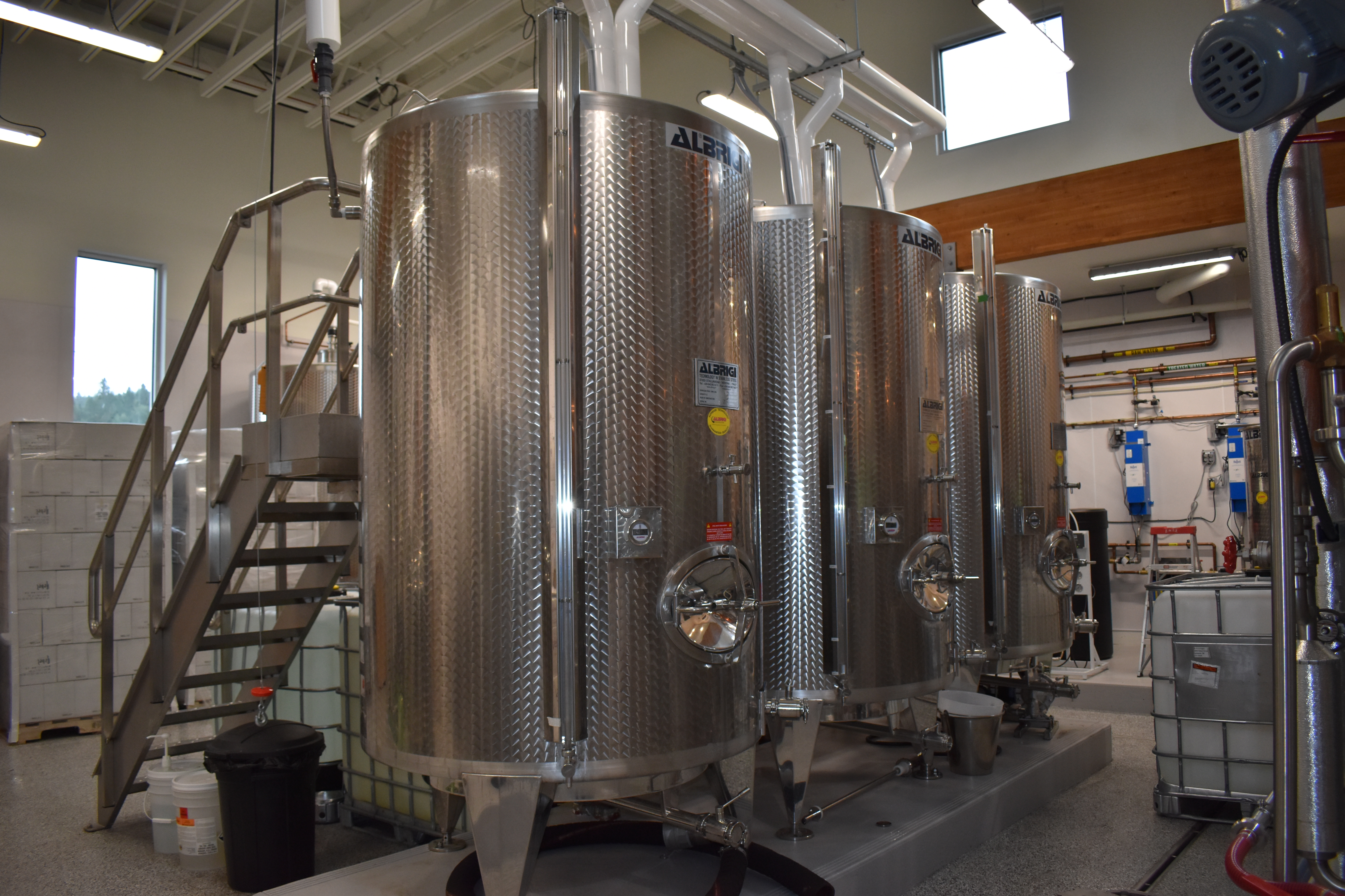 iN wine: When life gives you apples, make Okanagan vodka | iNwine