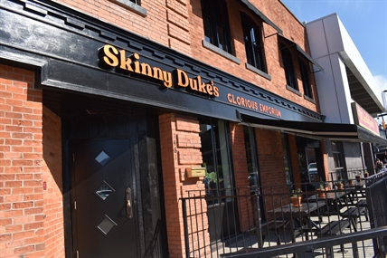 Skinny Duke’s Glorious Emporium in Kelowna is all right, all right, all right | iNwine