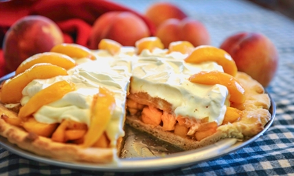 iN Season: A very peachy peach pie | iNwine