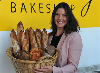 Monika the Baker offers bread baking classes and more at Blue Bunch Farm | iNwine