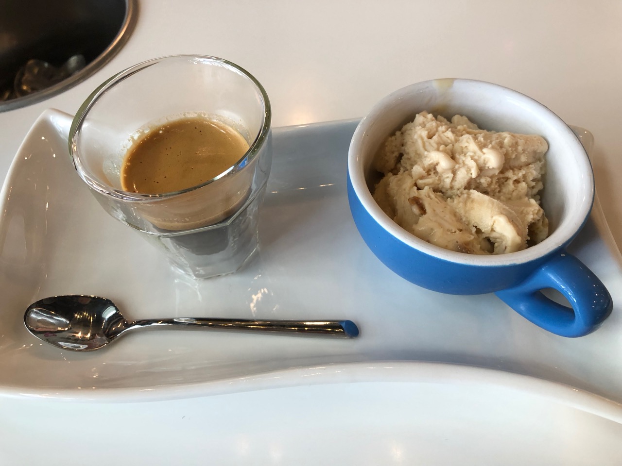 8 Places in Kelowna to indulge in Gluten-free treats with coffee | iNwine