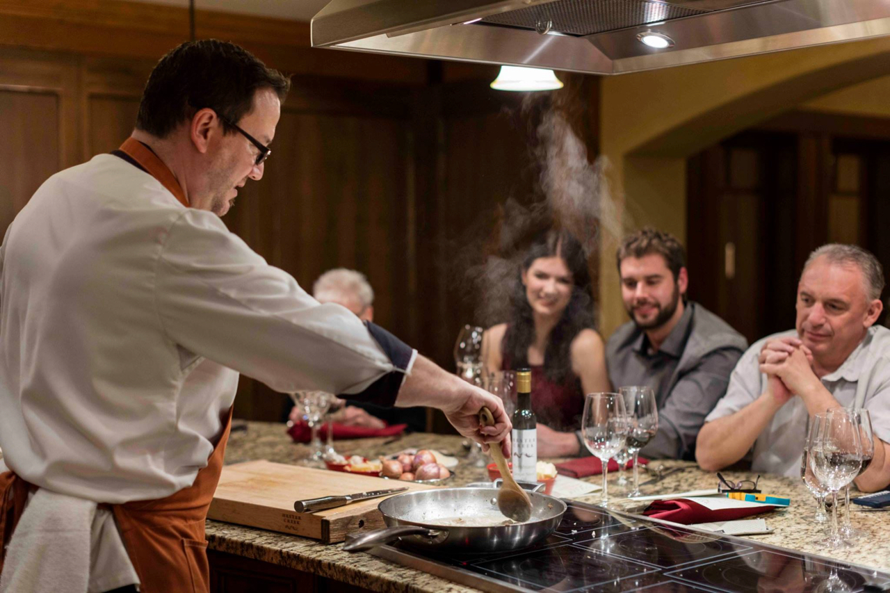 10 amazing places to book cooking classes this winter | iNwine