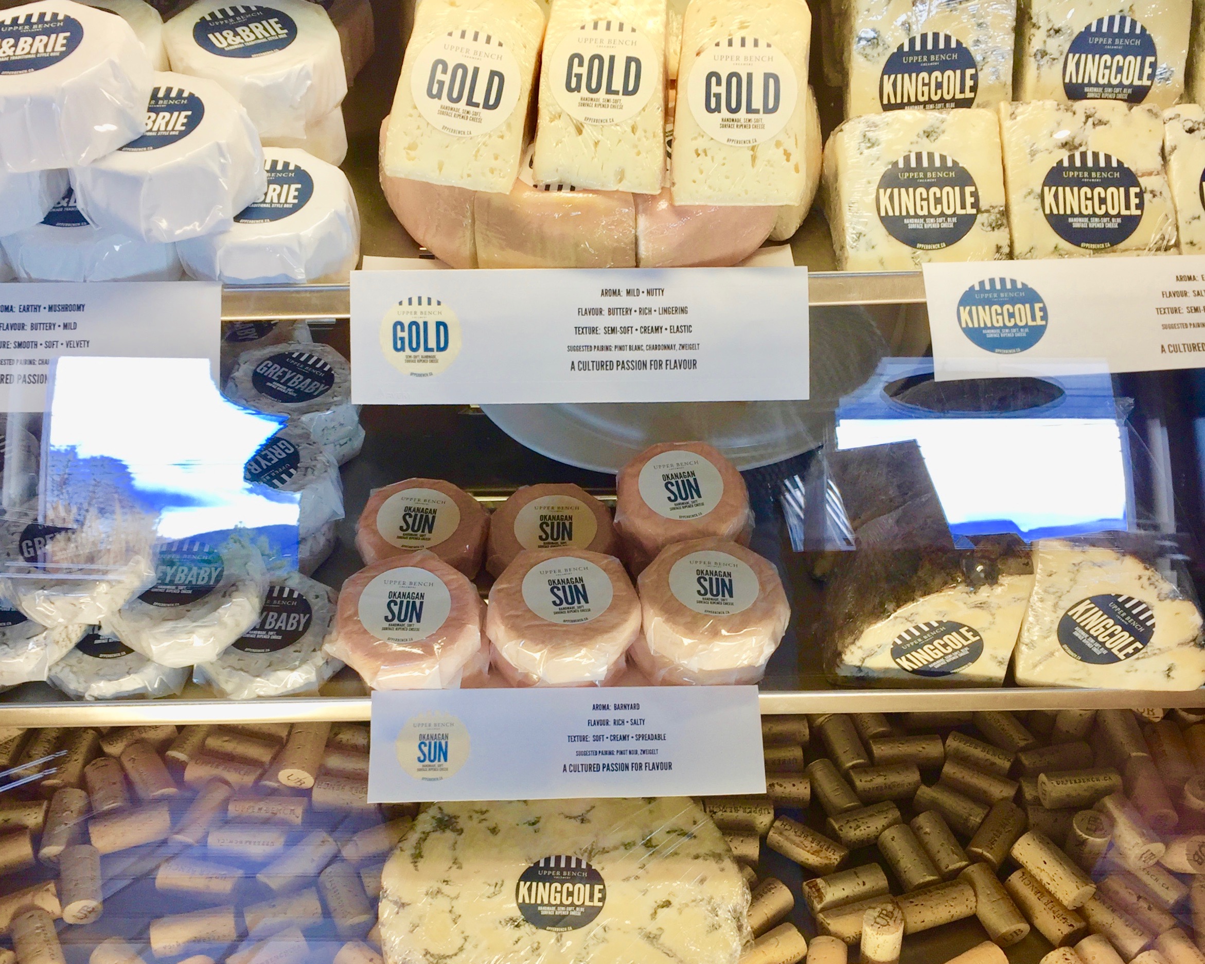 Free delivery to your door for this wine & cheese package | iNwine