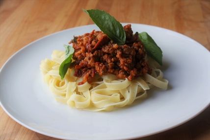 Sun dried tomatoes make a comeback: Try this delicious pasta recipe this weekend | iNwine