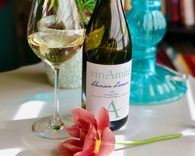 Some beautiful B.C. wines perfect for celebrating your amazing mom this weekend | iNwine