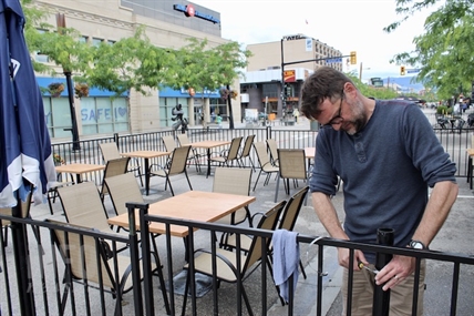 Kelowna pub takes COVID-19 hit, shuts down for the winter | iNwine