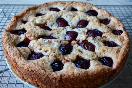Say ‘goodbye, summer’ and ‘hello, fall’ with this easy to make Okanagan Italian Plum Torte | iNwine