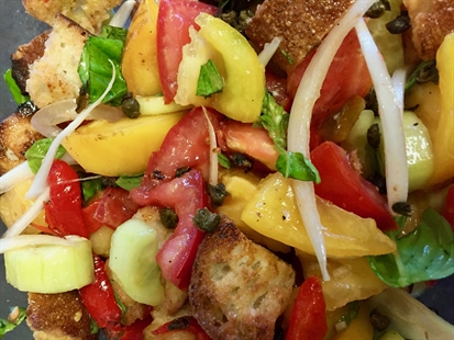 Make panzanella salad to celebrate the end of peach and tomato season | iNwine Make panzanella salad to celebrate the end of peach and tomato season | iNwine