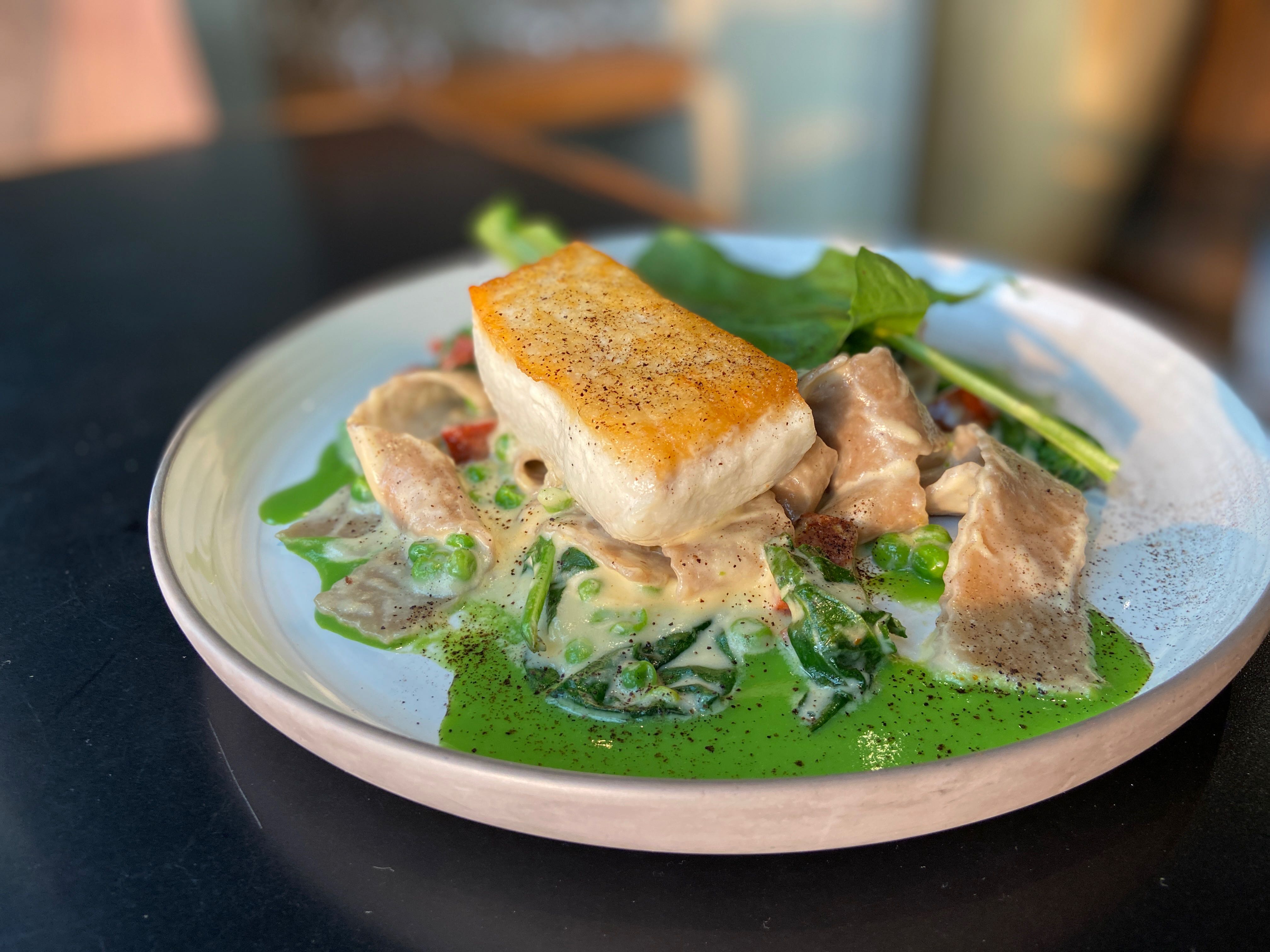 The Bear, The Fish, The Root & The Berry: Down to earth at this unique Osoyoos restaurant | iNwine