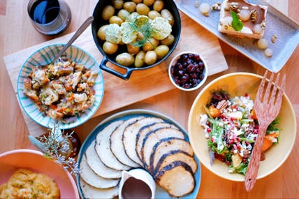 Forget turkey: Six smaller alternatives for a pandemic-restricted Christmas dinner | iNwine