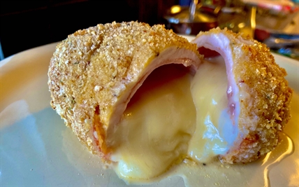 iNwine Weekend Recipe: A make-ahead dish for Christmas: Chicken cordon bleu | iNwine