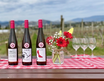 The View Winery: Think pink (and green) | iNwine The View Winery: Think pink (and green) | iNwine