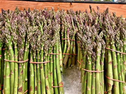 RECIPE: Get it while you can, asparagus season is here | iNwine
