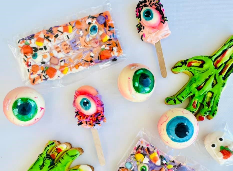 Kelowna company makes creepy, freaky, awesome Halloween cookies | iNwine Kelowna company makes creepy, freaky, awesome Halloween cookies | iNwine