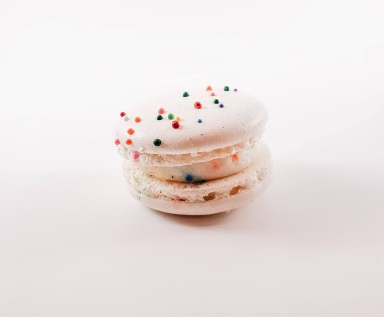 Creative Kamloops macaron maker expanding to meet demand | iNwine Creative Kamloops macaron maker expanding to meet demand | iNwine