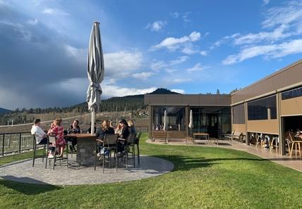 Spring is here and there’s plenty to experience at Lake Country’s Peak Cellars | iNwine Spring is here and there’s plenty to experience at Lake Country’s Peak Cellars | iNwine