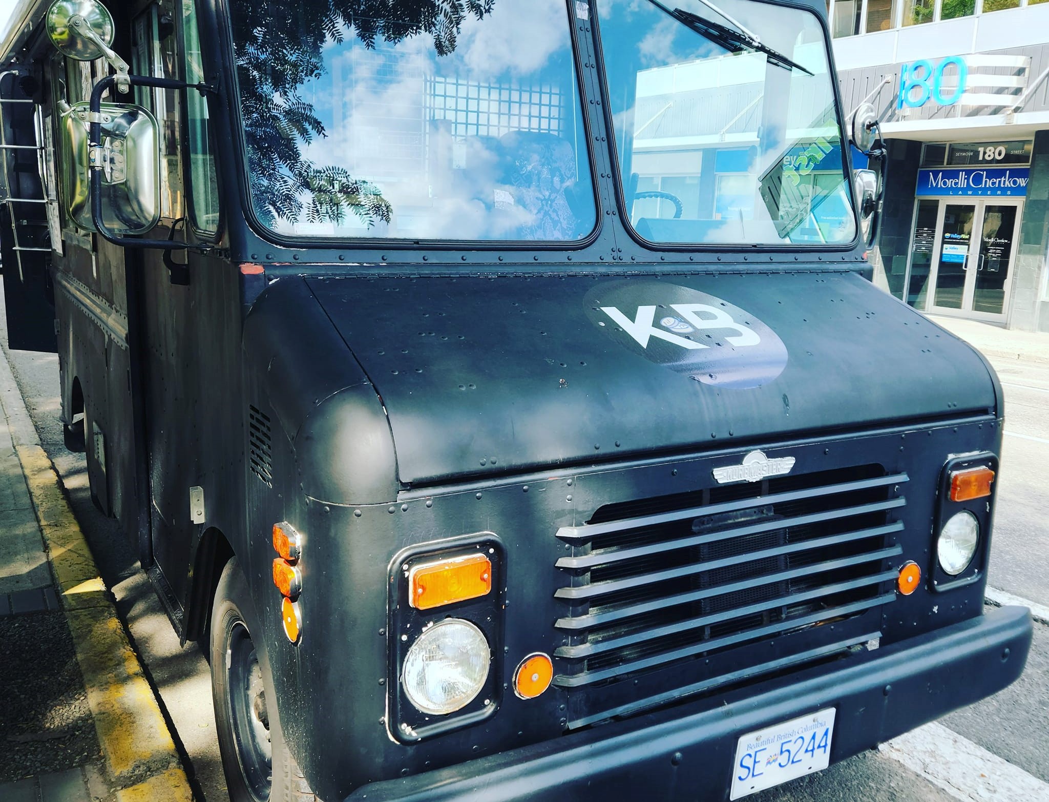 Funky K-pop food truck’s bao big hit in Kamloops | iNwine Funky K-pop food truck’s bao big hit in Kamloops | iNwine