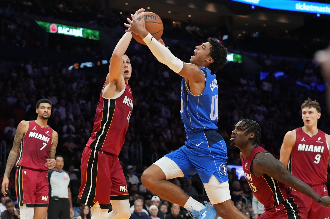 Tyler Herro scores 24 in season debut as Heat edge Mavericks 106-102 | iNFOnews.ca Tyler Herro scores 24 in season debut as Heat edge Mavericks 106-102 | iNFOnews.ca