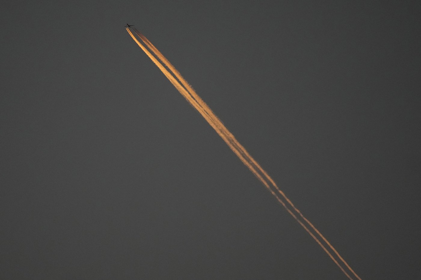 Unsubstantiated 'chemtrail' conspiracy theories lead to legislation proposed in US statehouses | iNFOnews.ca Unsubstantiated 'chemtrail' conspiracy theories lead to legislation proposed in US statehouses | iNFOnews.ca