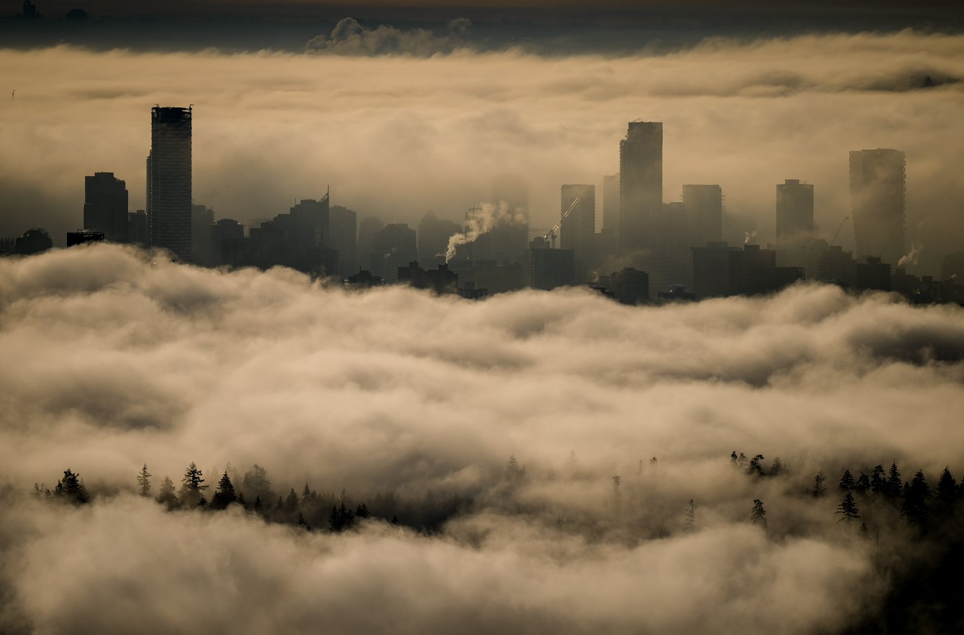 Fog advisory lifts for Vancouver area, but near-zero visibility could return | iNFOnews.ca