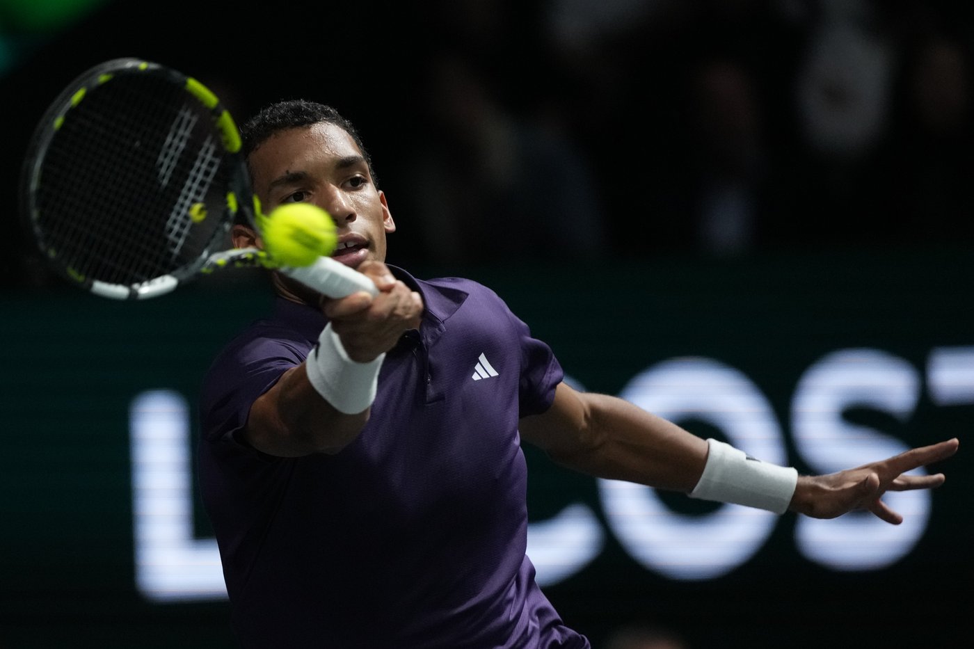 Auger-Aliassime wins way into Paris Masters final, beats Bublik in semifinal | iNFOnews.ca